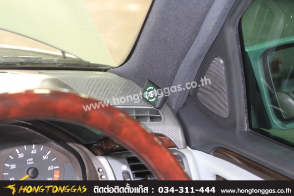 แก๊ส Mercedez BenZ Benz E230 